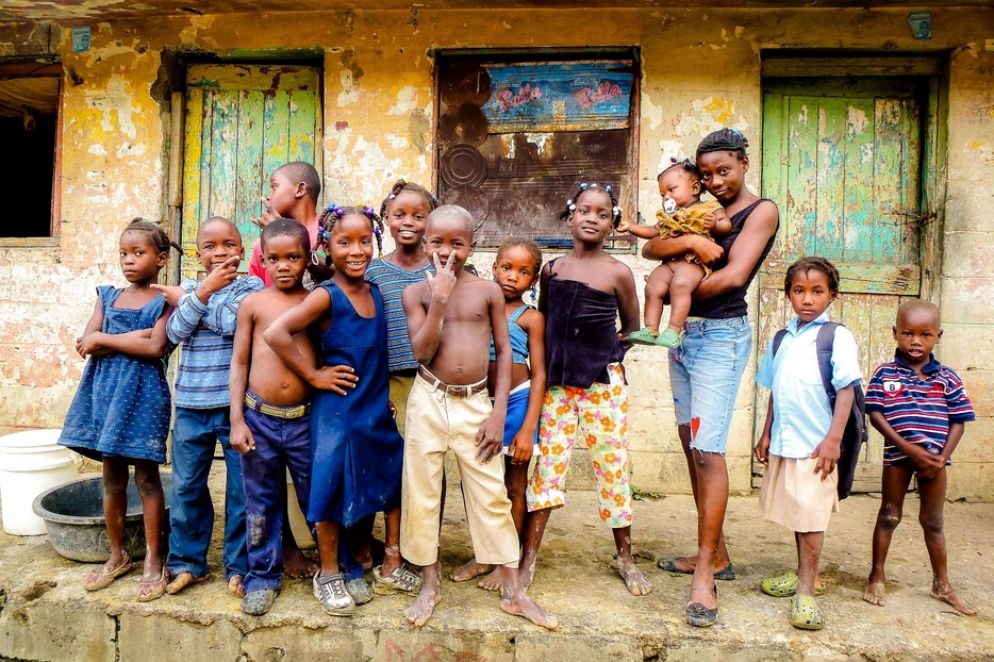 Non tutti i bateyes hanno delle scuole nei dintorni - Raúl Zecca Castel