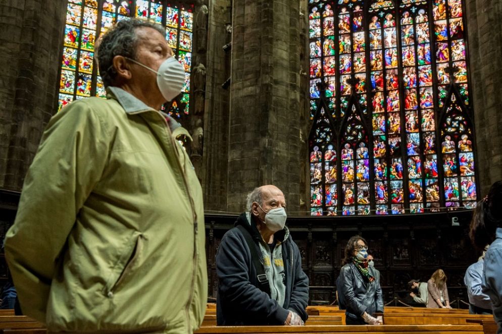 La prima Messa "ritrovata" nel Duomo di Milano alle 8 del mattino - Fotogramma