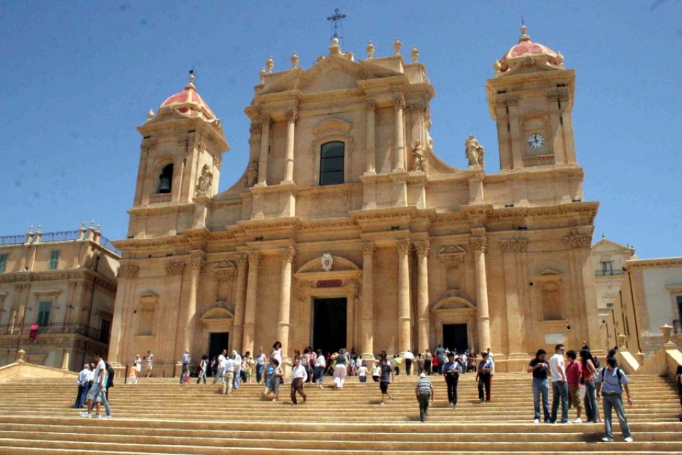 La cattedrale barocca di Noto (Siracusa) - Ansa