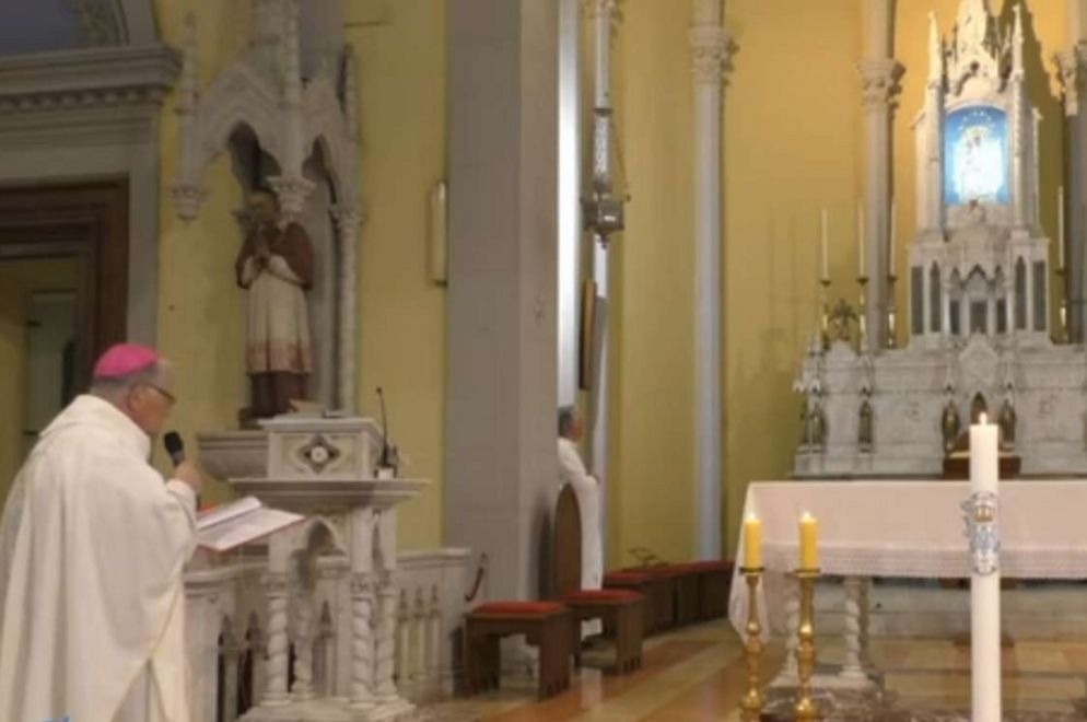 A Messina l'affidamento alla Madonna delle Lettere - YouTube