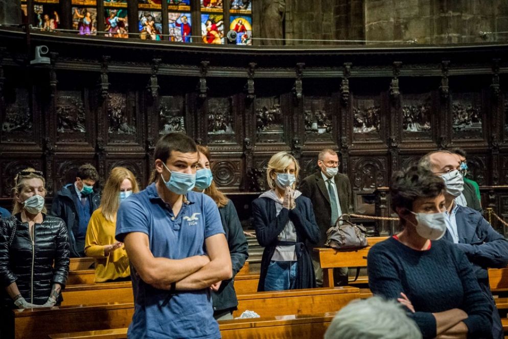 La prima Messa "ritrovata" nel Duomo di Milano alle 8 del mattino - Fotogramma