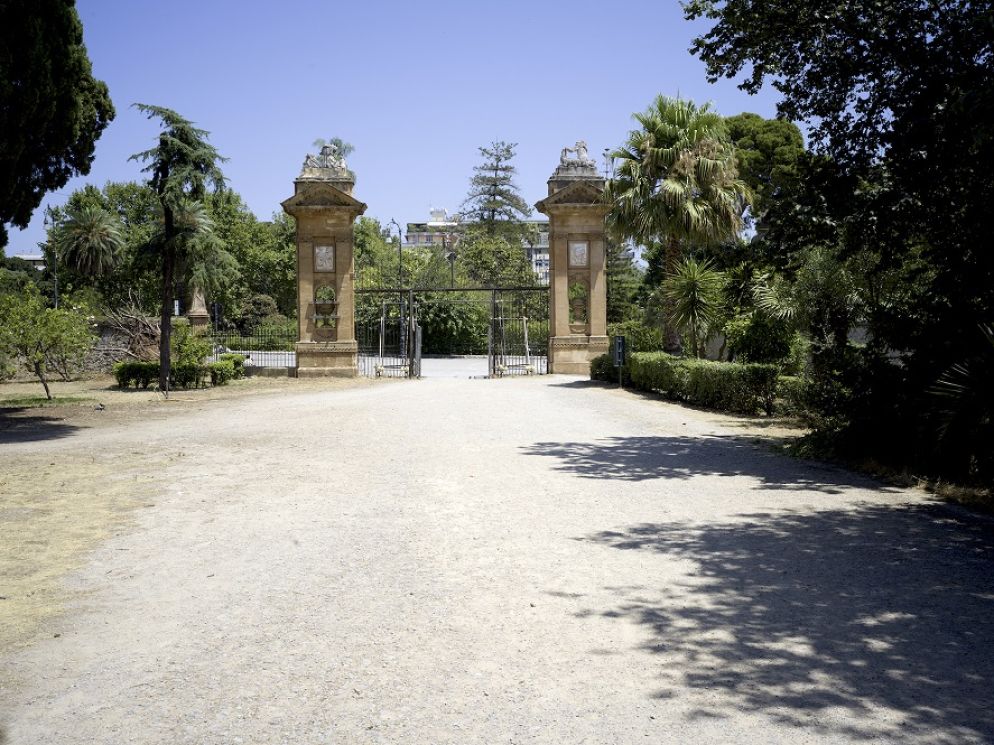 Ipsala, 2018. Il manifesto della mostra "Terrasanta" a Palermo - © Daniele Ratti