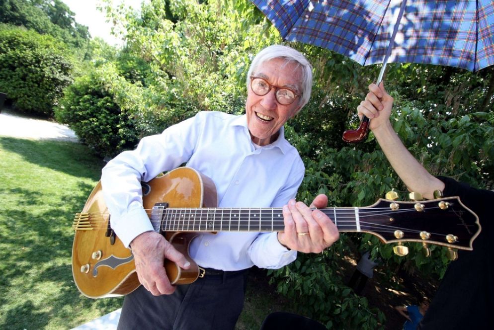 Una recente immagine di Franco cerri in concerto