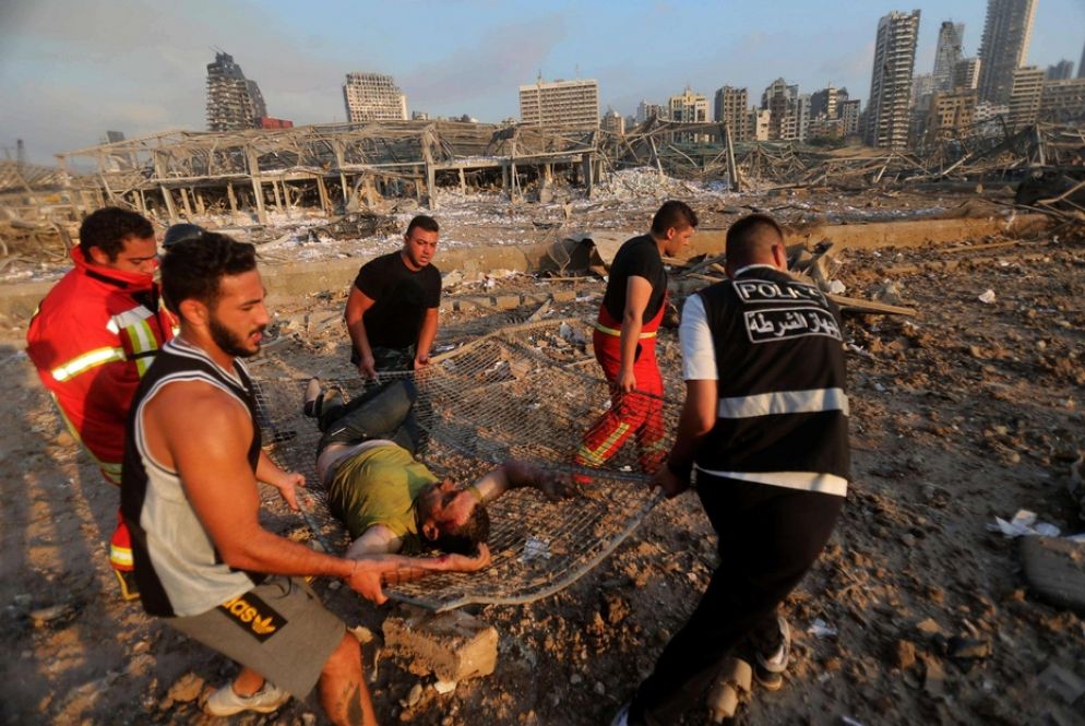 L'esplosione al porto di Beirut - Ansa