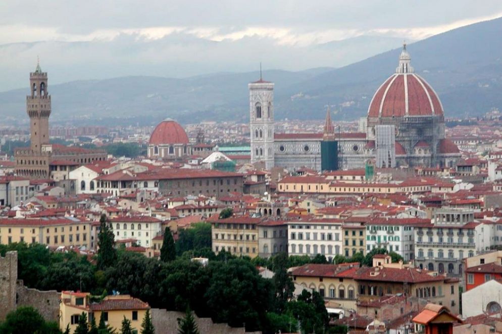 Un'immagine panoramica di Firenze con il Duomo e Palazzo Vecchio - Boato