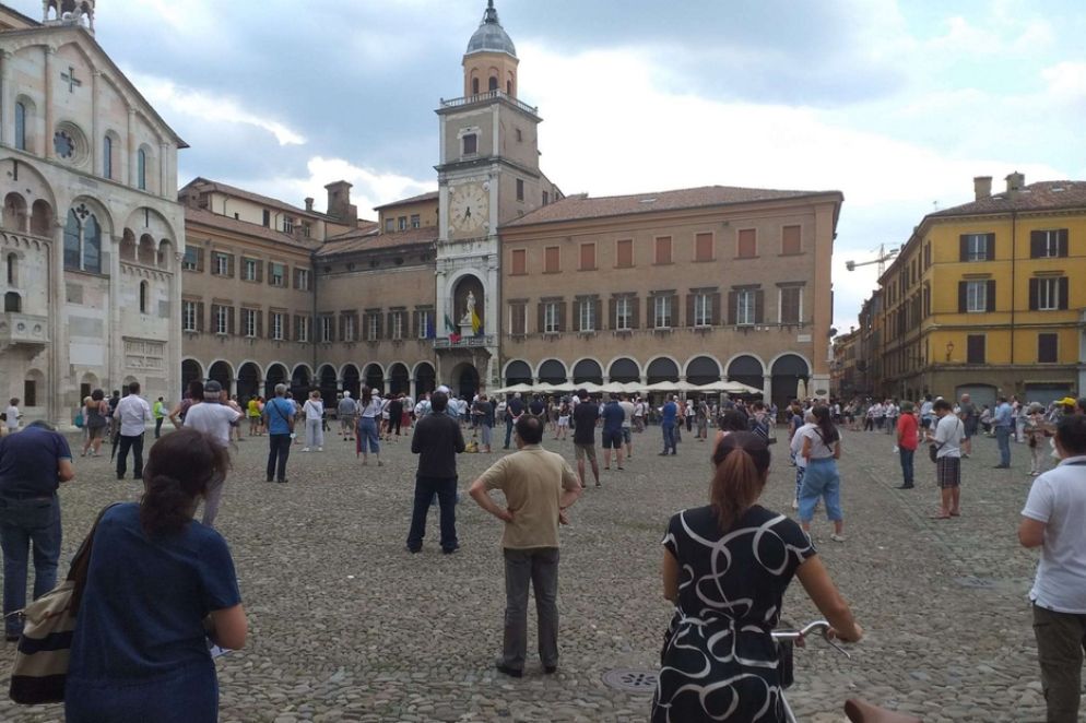 Il flash mob a Modena