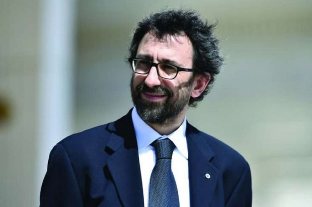 Matteo Truffelli – dal 2014 presidente nazionale dell’Azione Cattolica italiana, storico delle dottrine politiche all’Università di Parma – sintetizza «in che modo i credenti possono contribuire concretamente a lasciare nel mondo l’impronta evangelica della fraternità» - Ansa