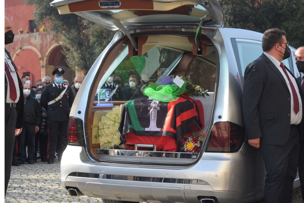 Il feretro del carabiniere Vittorio Iacovacci - Fotogramma