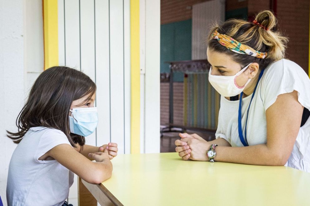 Dialogo insegnante-alunna - Siciliani