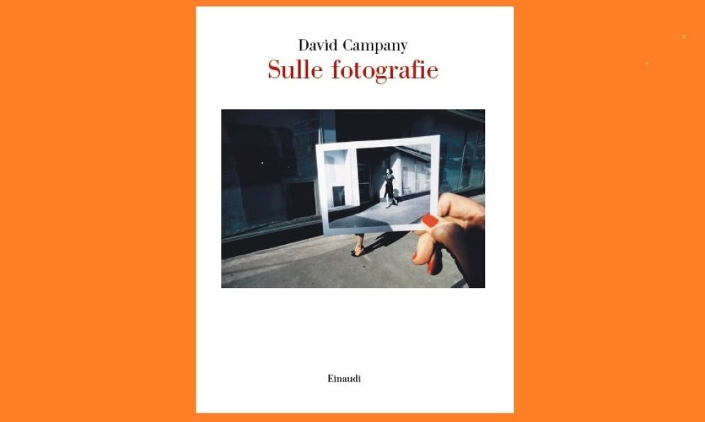 La copertina del libro "Sulle fotografie" (Einaudi) di David Campany