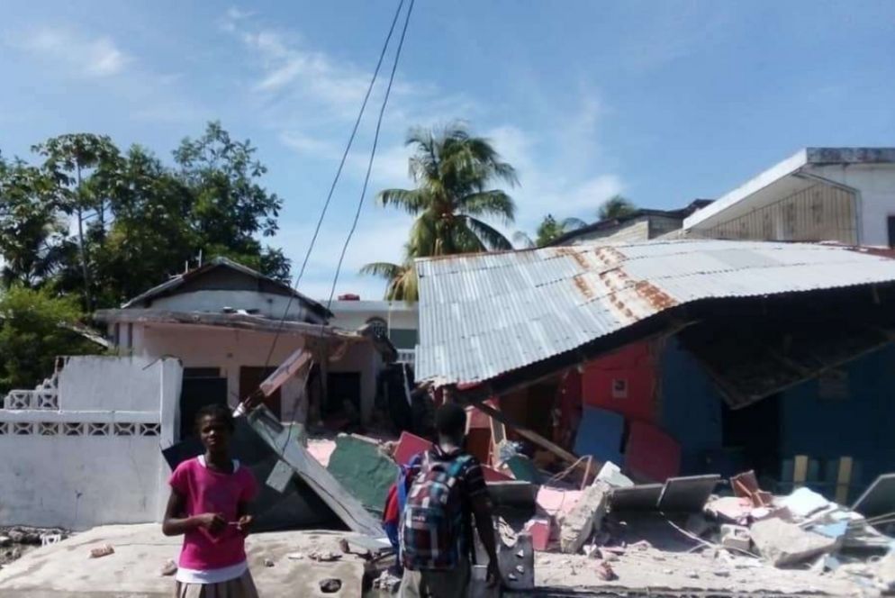 Haitiani rimasti senza casa a Les Cayes - Collaboratori