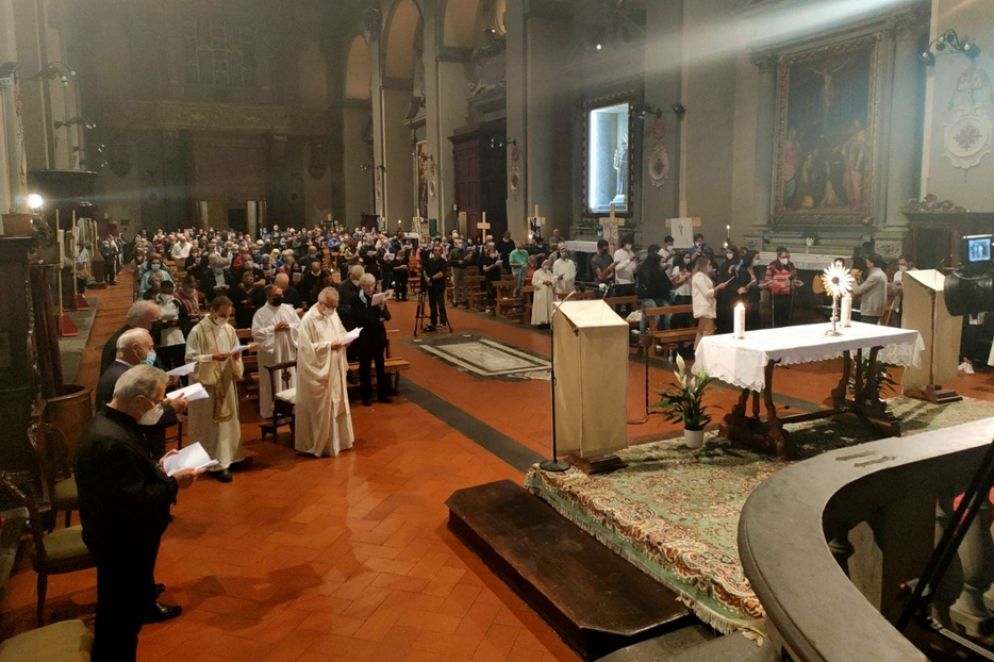 La veglia di preghiera di riparazione a Prato - Diocesi di Prato