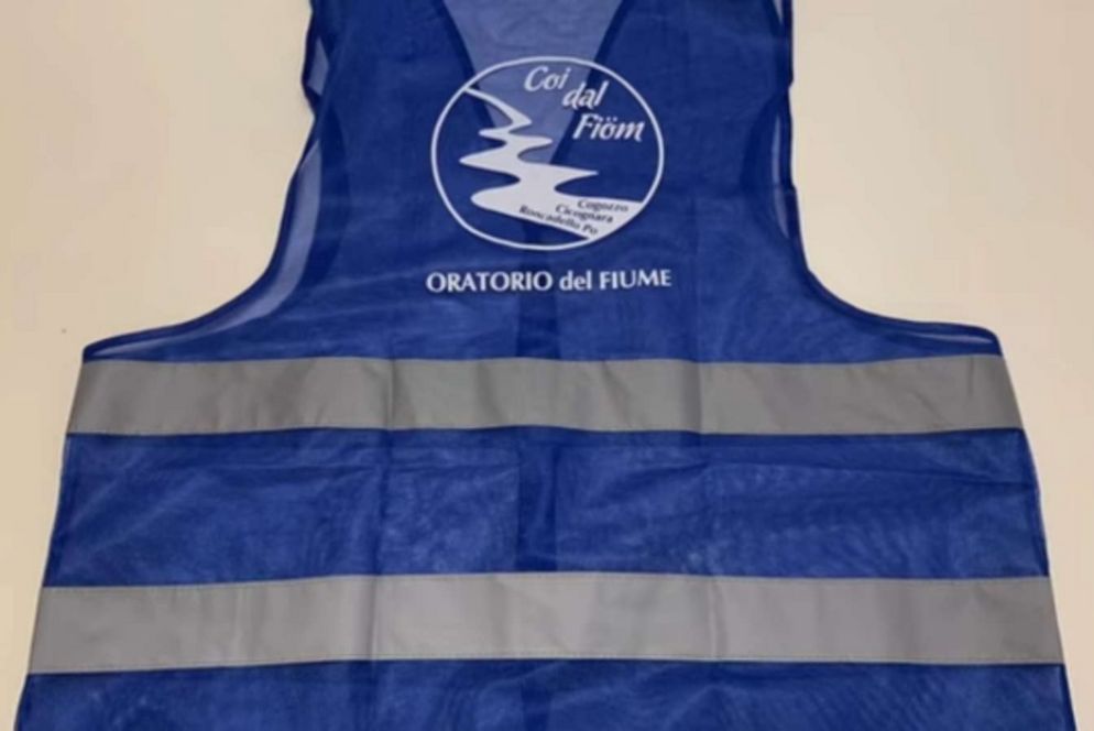 La pettorina che useranno i volontari per la Messa "sicura" - Unità pastorale “Beata Vergine delle Grazie”