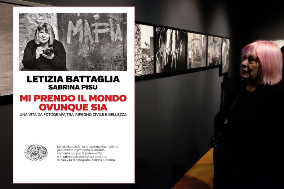 La copertina di "Mi prendo il mondo ovunque sia" (Einaudi) e la fotografa palermitana mentre visita la mostra a lei dedicata ai Tre Oci a Venezia, nel 2019
