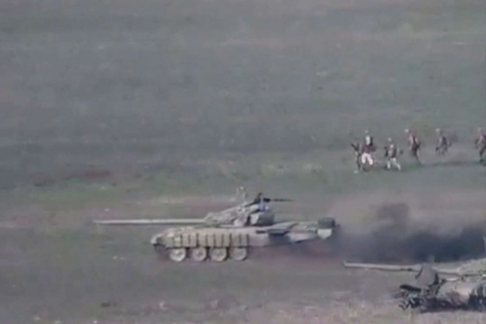 Un frame di un video diffuso dal ministero della difesa armeno che mostra gli effetti dello scontro nella regione del Nagorno Karabakh - Reuters