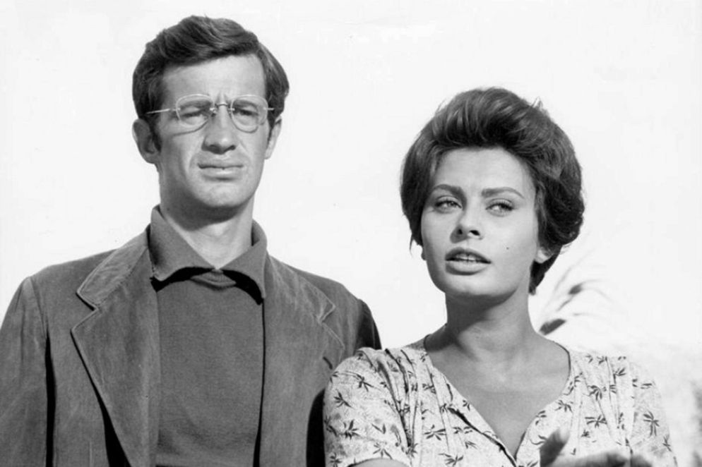 Jean-Paul Belmondo e Sophia Loren in La Ciociara del 1961 - ANSA/GUILLAUME HORCAJUELO