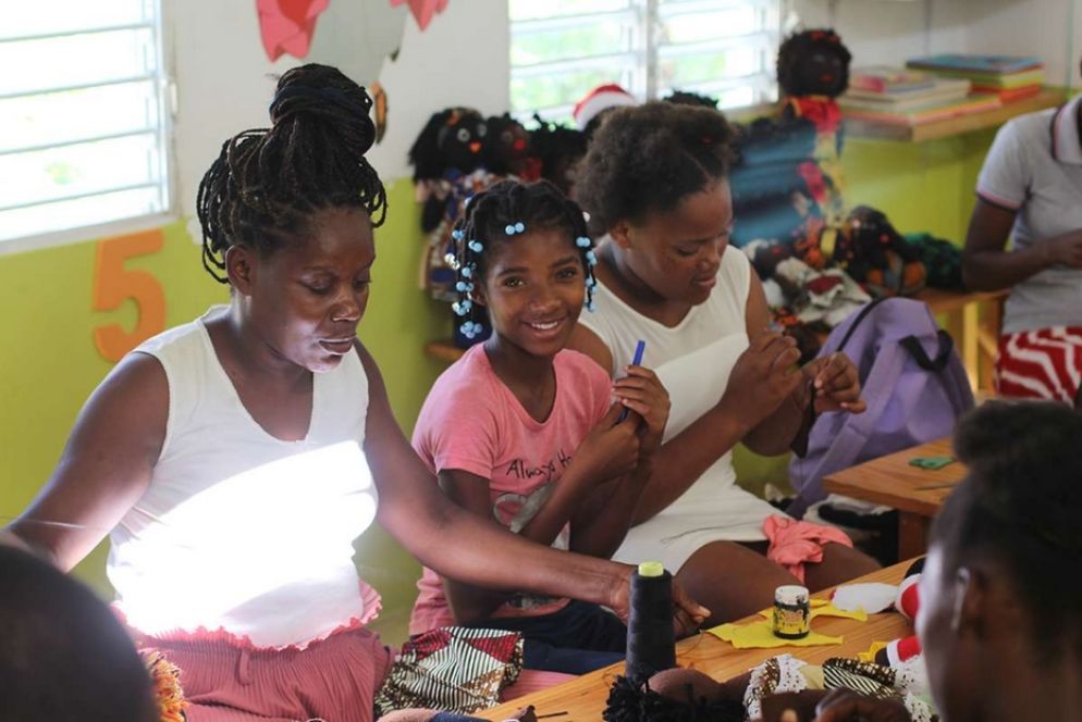 I laboratori di bambole per le donne delle piantagioni - http://xn--muecasnegrasrd-rnb.com/