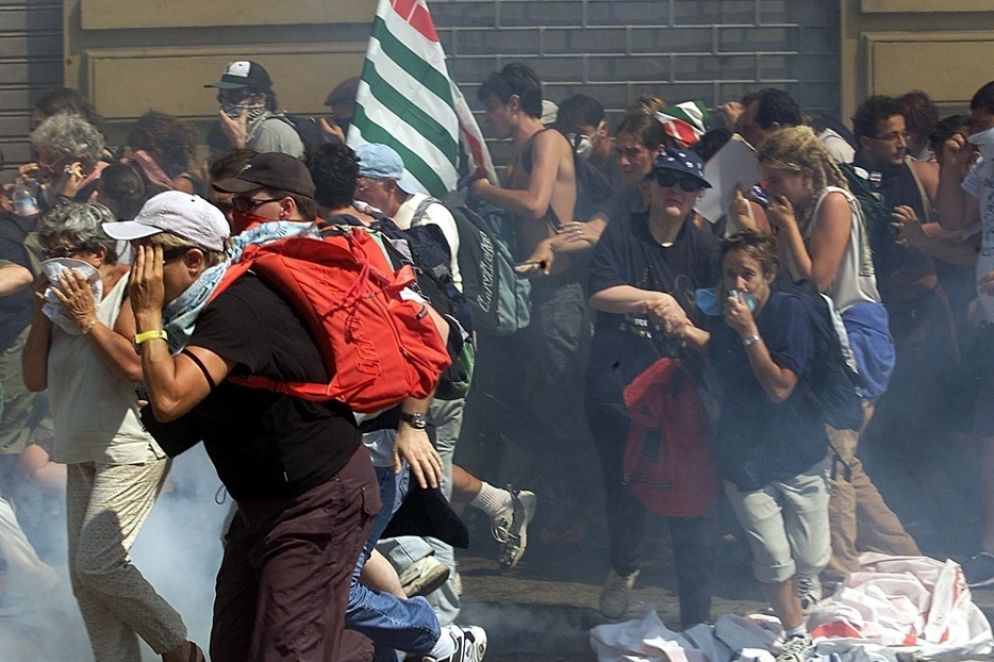 Gli scontri che devastarono la città misero in secondo piano le richieste ai Grandi della Terra. Nel tempo la dottrina neoliberista ha travalicato i confini politici diventando il modo di pensare anche dell’uomo della strada - Avvenire Archivio