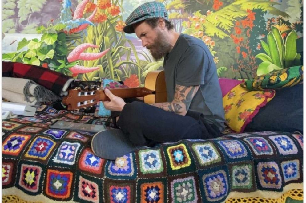 Un'immagine della pagina Instagram di Lorenzo Jovanotti - .