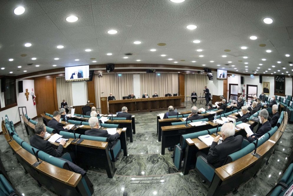 Il Consiglio Cei - Ansa