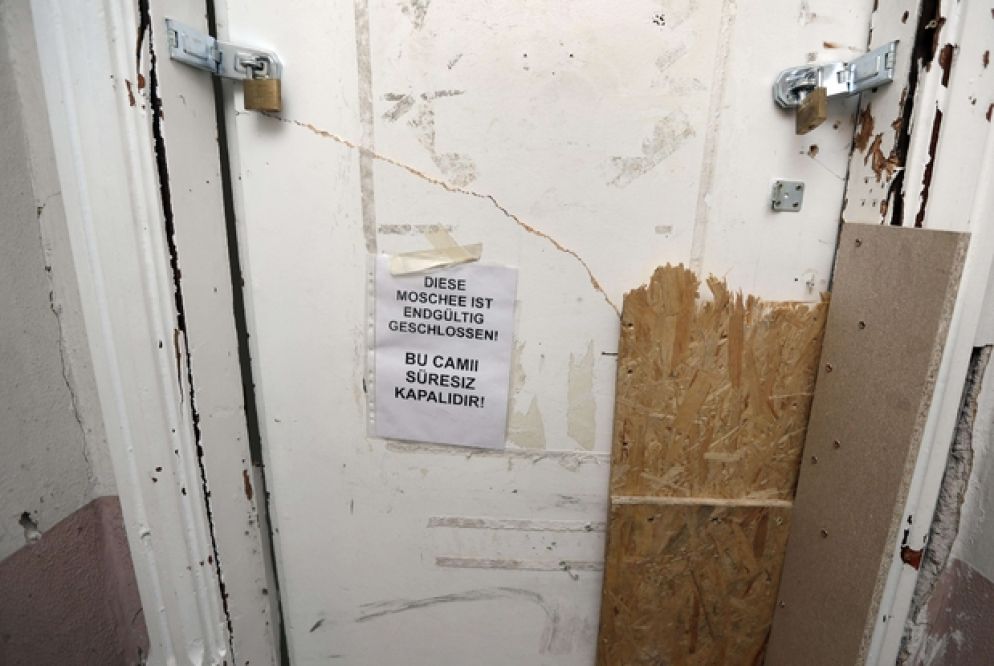 La struttura è stata posta sotto sequestro dalla magistratura della capitale tedesca (Ansa)