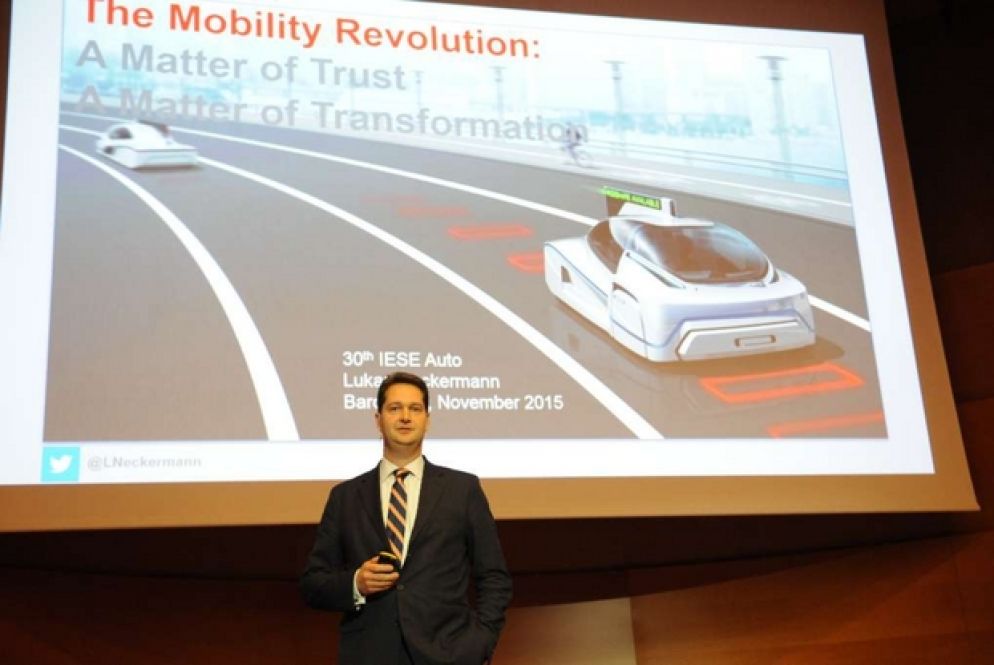Lukas Neckermann, analista dei trend della mobilità e del loro impatto