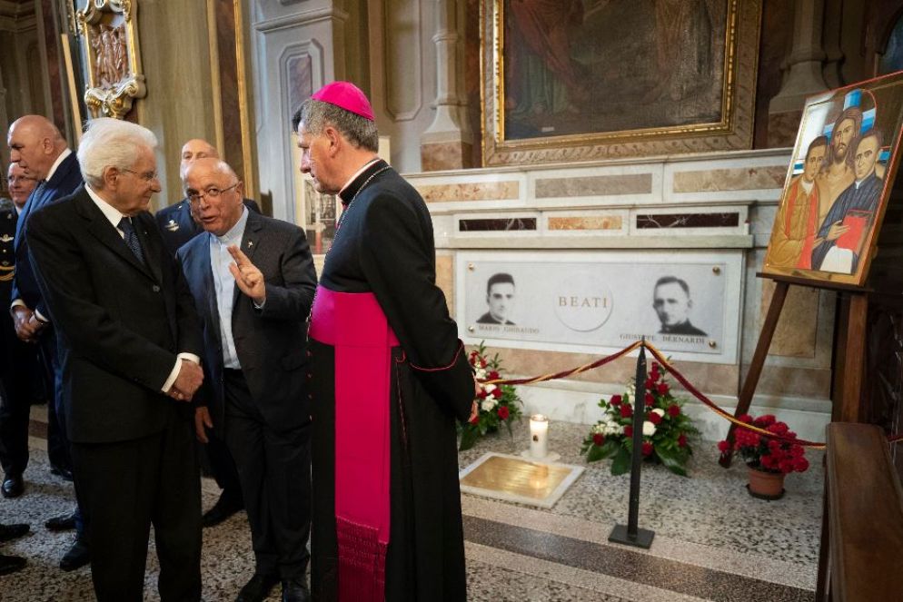 Mattarella a Boves, dove riposano due sacerdoti trucidati dai nazifascisti: i beati Mario Ghibaudo e Giuseppe Bernardi