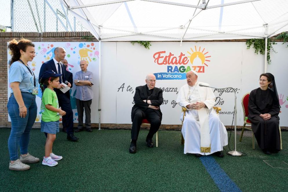 Un momento dell'incontro del Papa con i ragazzi dell'Estate ragazzi in Vaticano