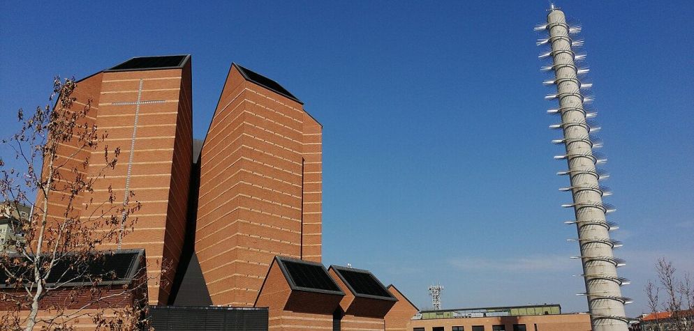 L’esterno della chiesa torinese del Santo Volto