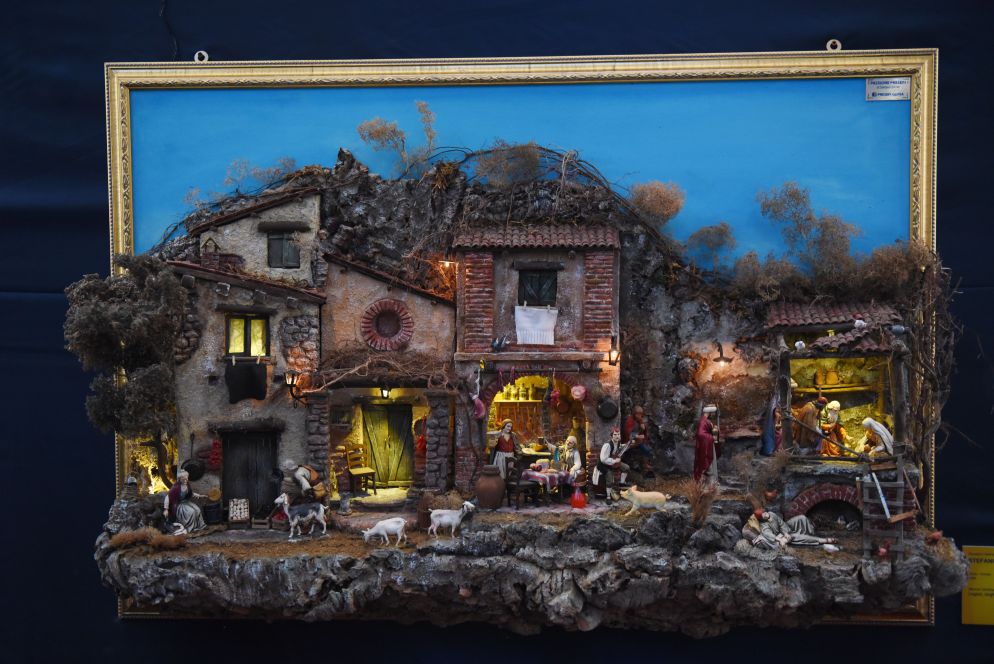 Quest’anno la mostra ospiterà anche presepi provenienti da Taiwan, Malta, Croazia, Slovenia, Slovacchia, Ungheria, Ucraina, Venezuela, Guatemala. L’ingresso è gratuito e senza prenotazione.