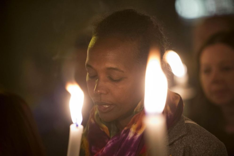 Il giorno dopo si prega in tante città d'Italia. Qui siamo a Roma