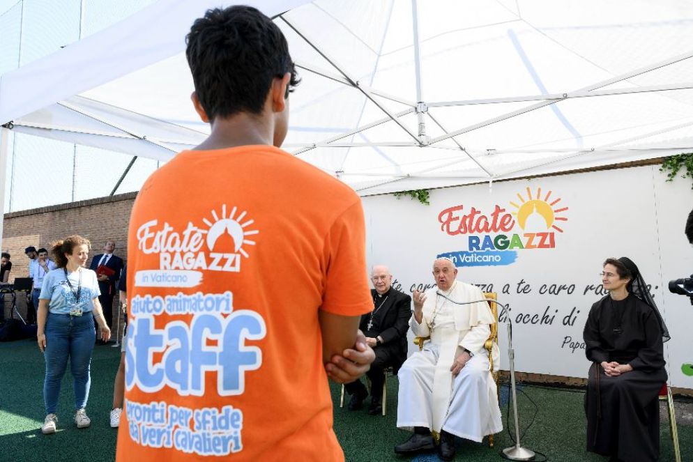 Un momento dell'incontro del Papa con i ragazzi dell'Estate ragazzi in Vaticano