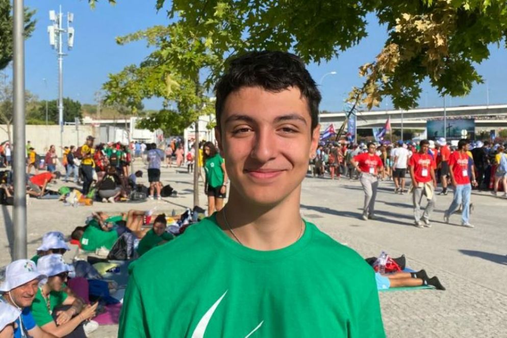 Luca, della diocesi di Milano, parrocchia san Giovanni evangelista-pavoniani,16 anni. «Sono più felice che stanco. Mi hanno colpito in maniera particolare gli incontri con ragazzi da altre nazioni»
