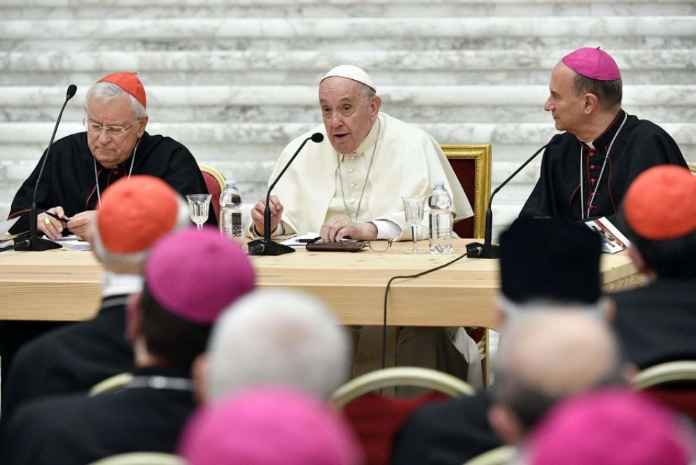Il dialogo tra il Papa e i vescovi italiani - Ansa