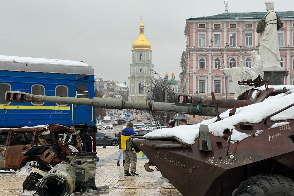 I mezzi militari esposti nel centro di Kiev - Gambassi