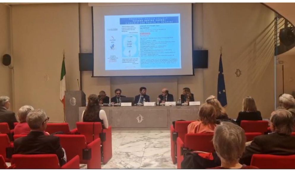 Un momento della presentazione del libro - Foto d'archivio