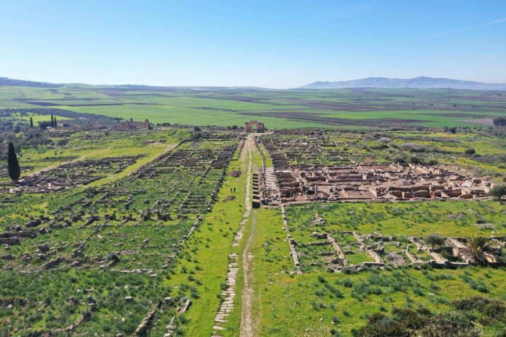 Marocco, sito di Volubilis, vista aerea con il Palazzo Gordien restaurato - © Aics
