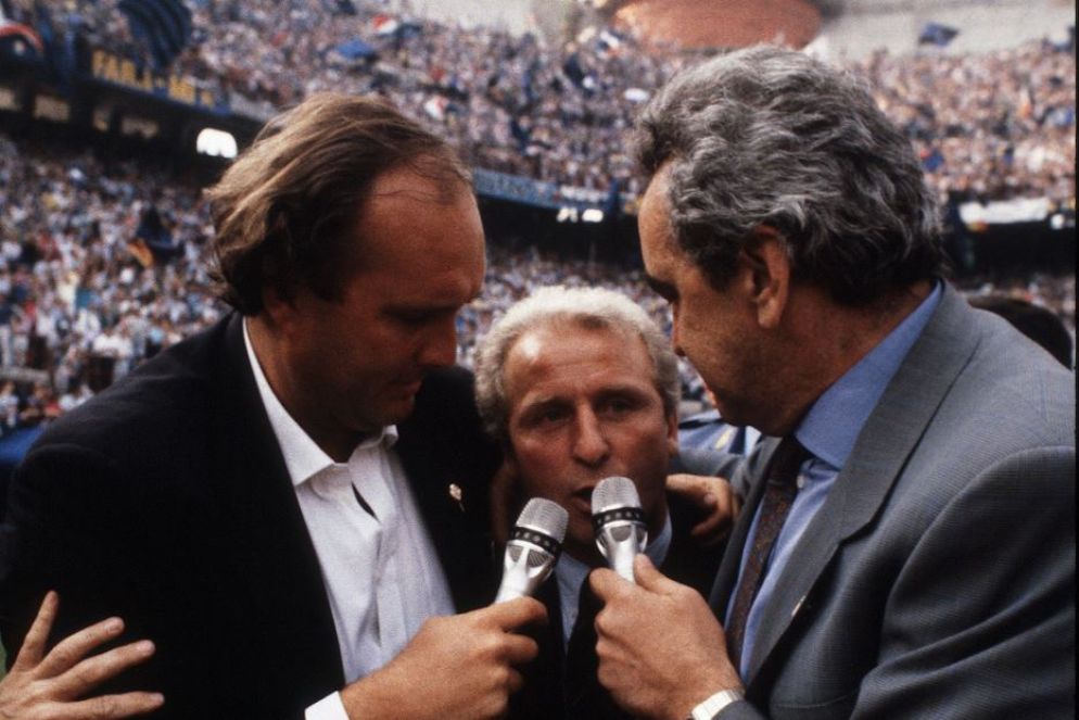 Un abbraccio con Galeazzi e Trapattoni - Ipa