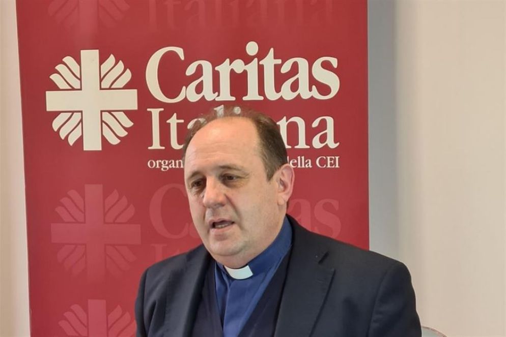 Don Marco Pagniello, direttore della Caritas italiana - Collaboratori