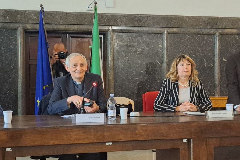 La conferenza in aula magna - foto Liverani