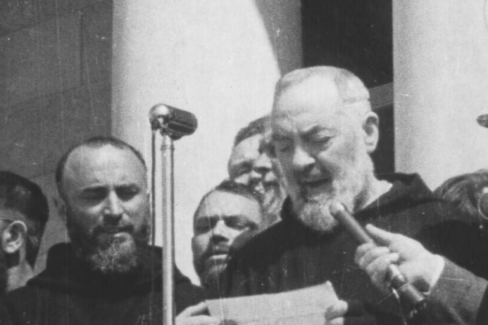 Padre PIo da Pietrelcina - Foto di archivio