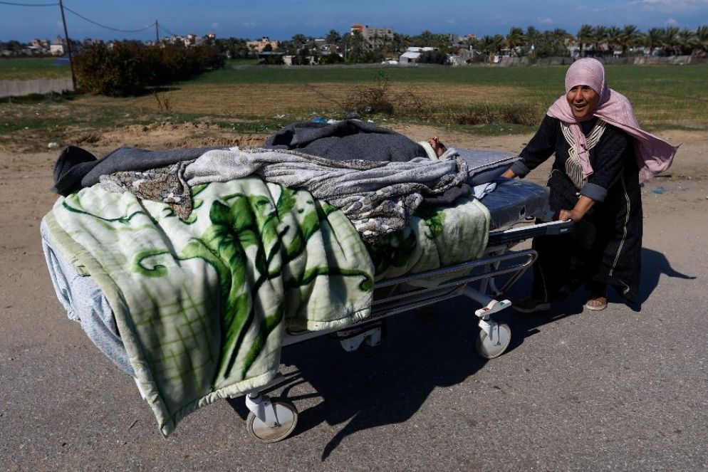 In fuga con un ammalato o un ferito - Reuters