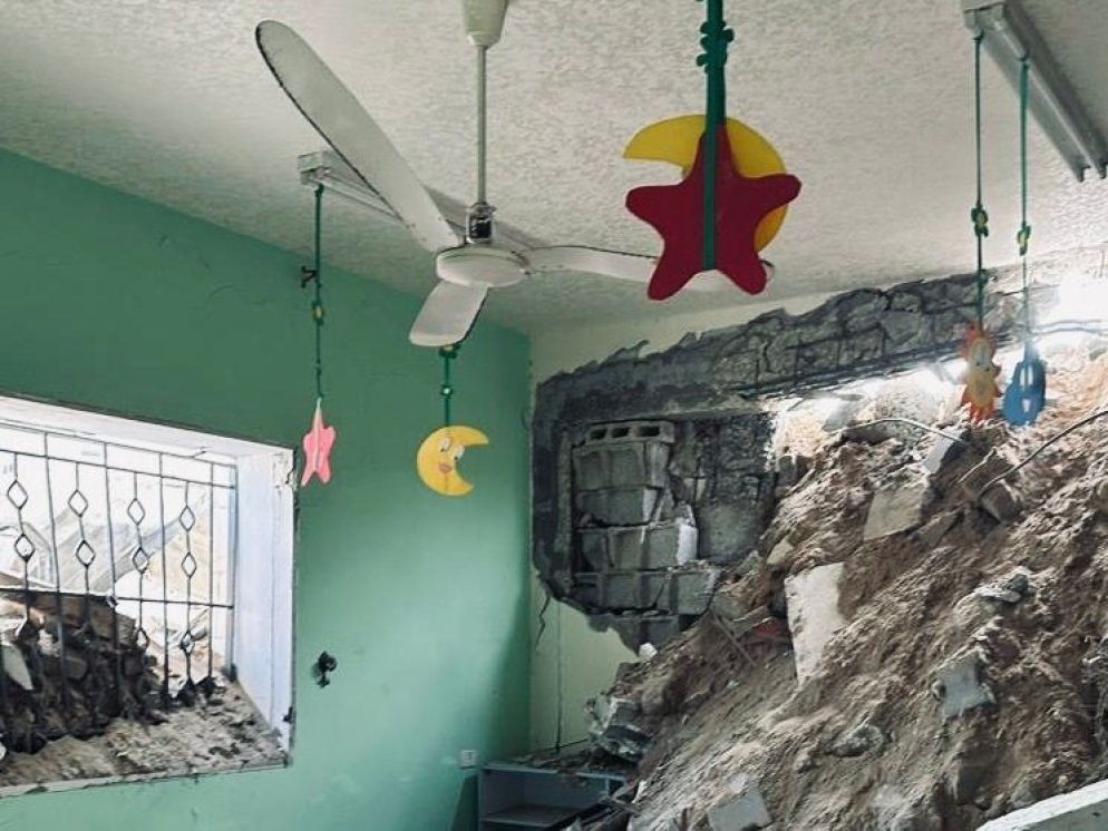 Una delle aule per bambini piccoli distrutta dalle esplosioni - Rosary Sister School - Gaza
