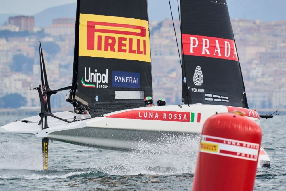 AC40 del Consorzio Luna Rossa Prada Pirelli in acqua - Cortesia Ufficio stampa Prada Pirelli