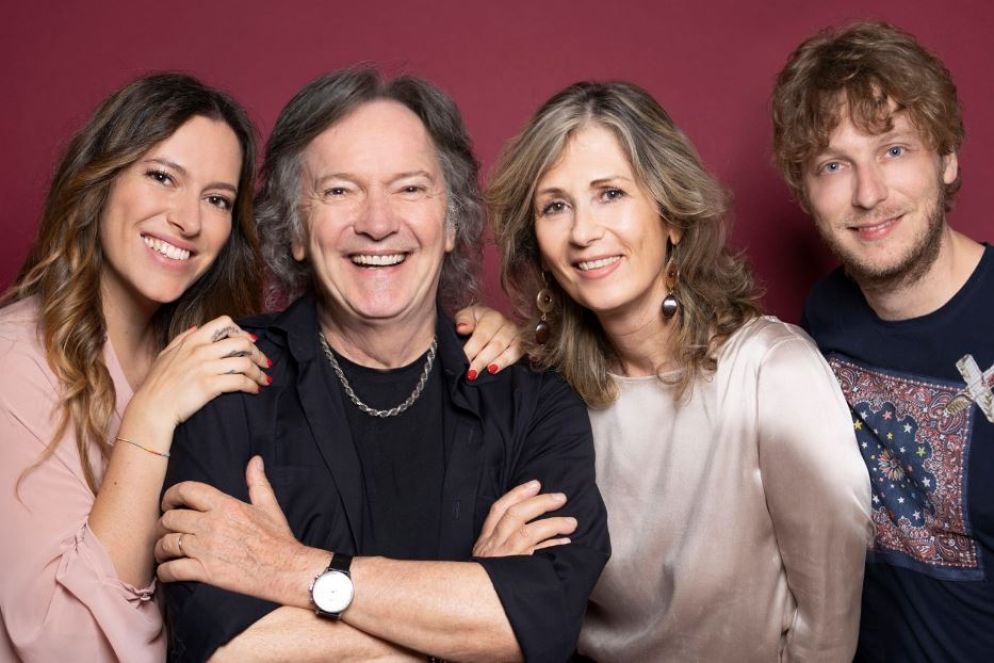 Red Canzian con la moglie Bea e i loro figli Chiara e Phil - Archivio Canzian