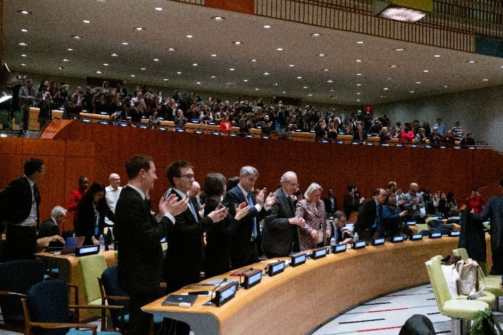 L'assemblea plenaria al Palazzo di vetro - Campagna ICAN - Darren Ornitz Studio