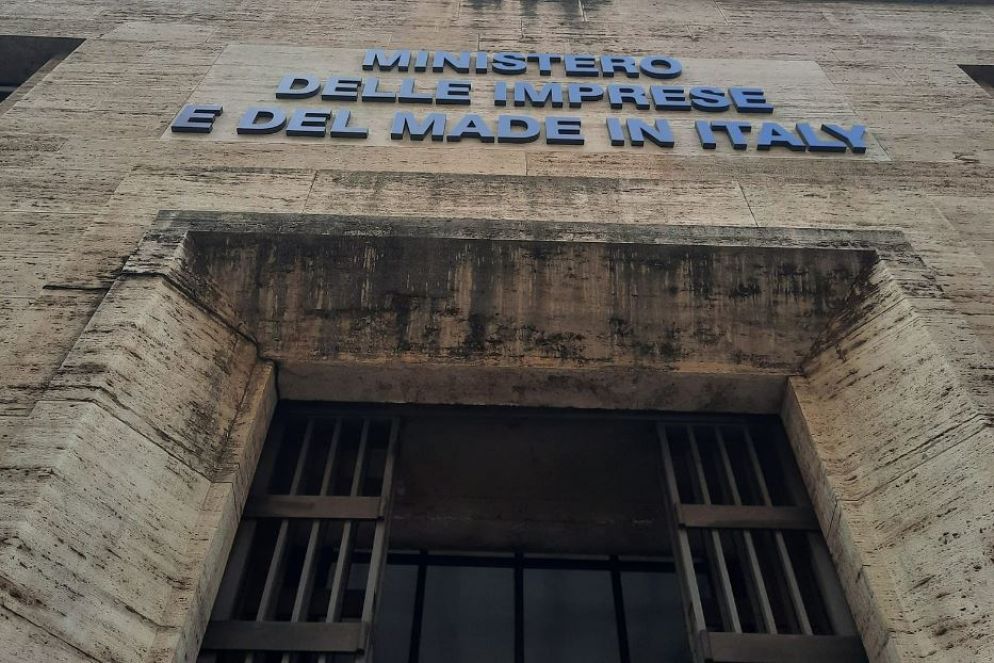 Fallimentare ieri il tavolo convocato al Mimit tra i sindacati, le istituzioni e il delegato del fondo Tennor proprietario de La Perla