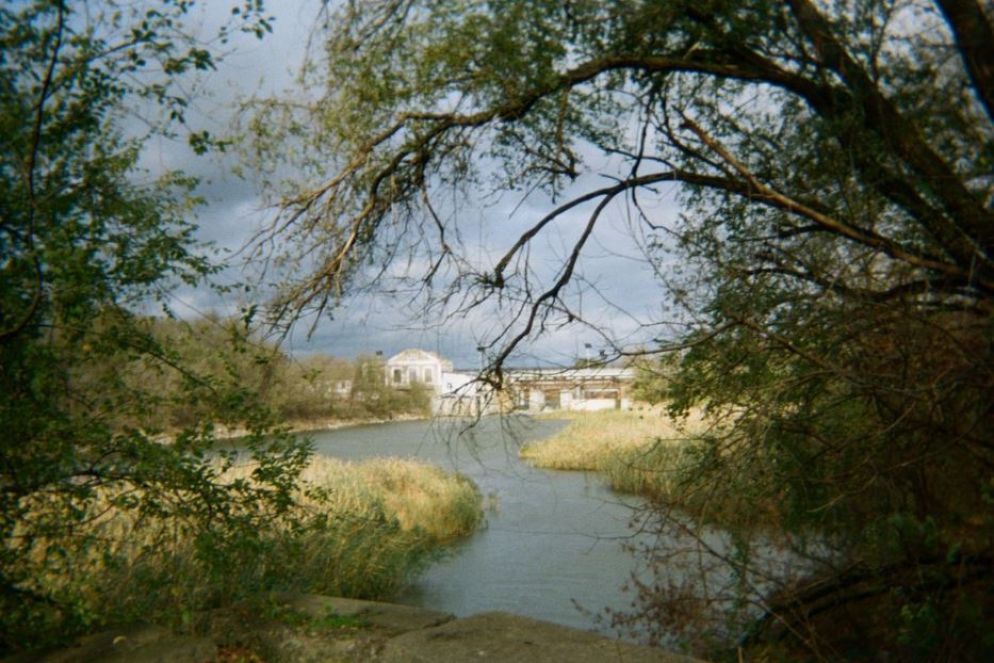 Un’immagine scattata lo scorso gennaio da Matviy, 11 anni, della regione di Kherson - “Behind Blue Eyes Project”