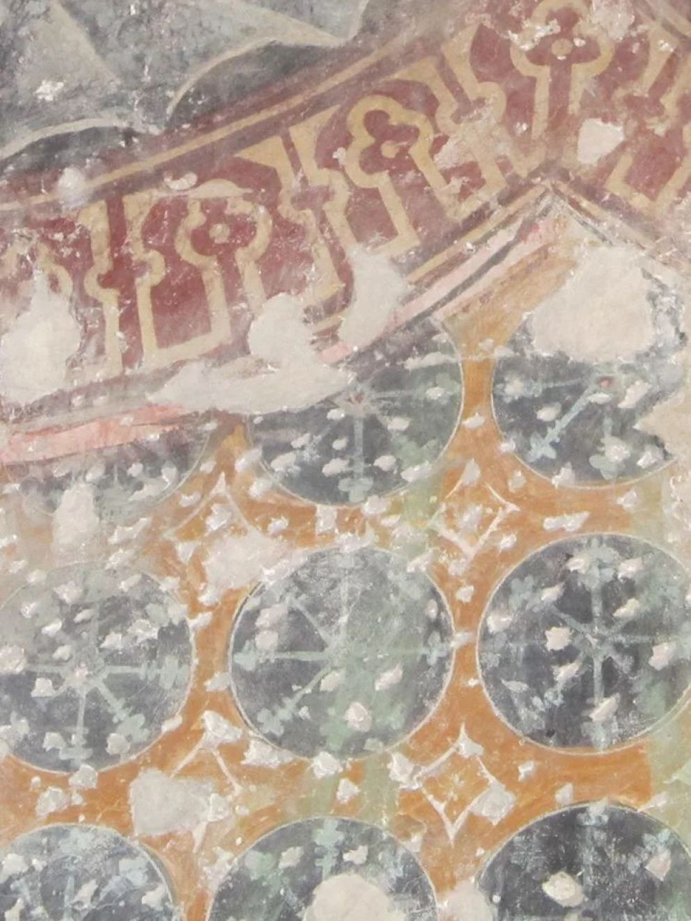 Motivo a stelle con iscrizioni pseudo-arabe - Università di Cambridge