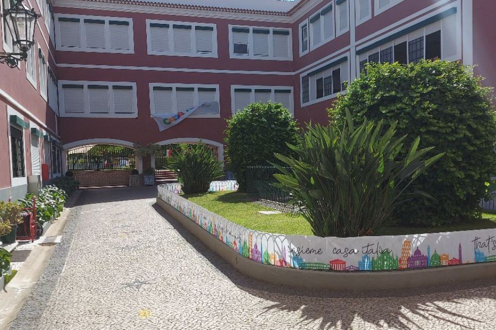 Il cortile di Casa Italia